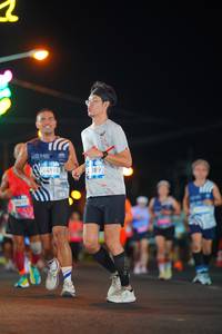 BIB: 
                            <button type="button" onclick="openModal(23285751)" class="btn btn-primary btn-sm float-right btn-popup" data-toggle="modal" data-target=".modal-high-quality">
                        <i class="fas fa-shopping-cart"></i> Add to Cart
                    </button>
                                            <button type="button" onclick="isThisMe(23285751, true)" class="btn btn-success btn-sm float-right btn-popup btn-isme hidden" data-toggle="tooltip" data-placement="bottom" title="นี่คือรูปของคุณใช่ไหม คลิกที่นี่เพื่อเอาเข้าอัลบั้ม">
                        <i class="fas fa-plus"></i> Add to album
                    </button>
                    <button type="button" onclick="isThisMe(23285751, false)" class="btn btn-warning btn-sm float-right btn-popup btn-isnotme hidden">
                        <i class="fas fa-ban"></i> Remove from album
                    </button>